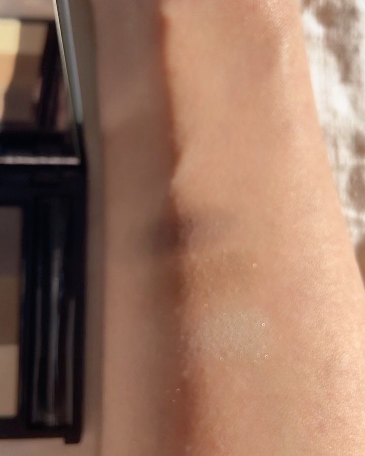 セルヴォーク インディケイトアイブロウパウダー/Celvoke/パウダーアイブロウを使ったクチコミ（3枚目）