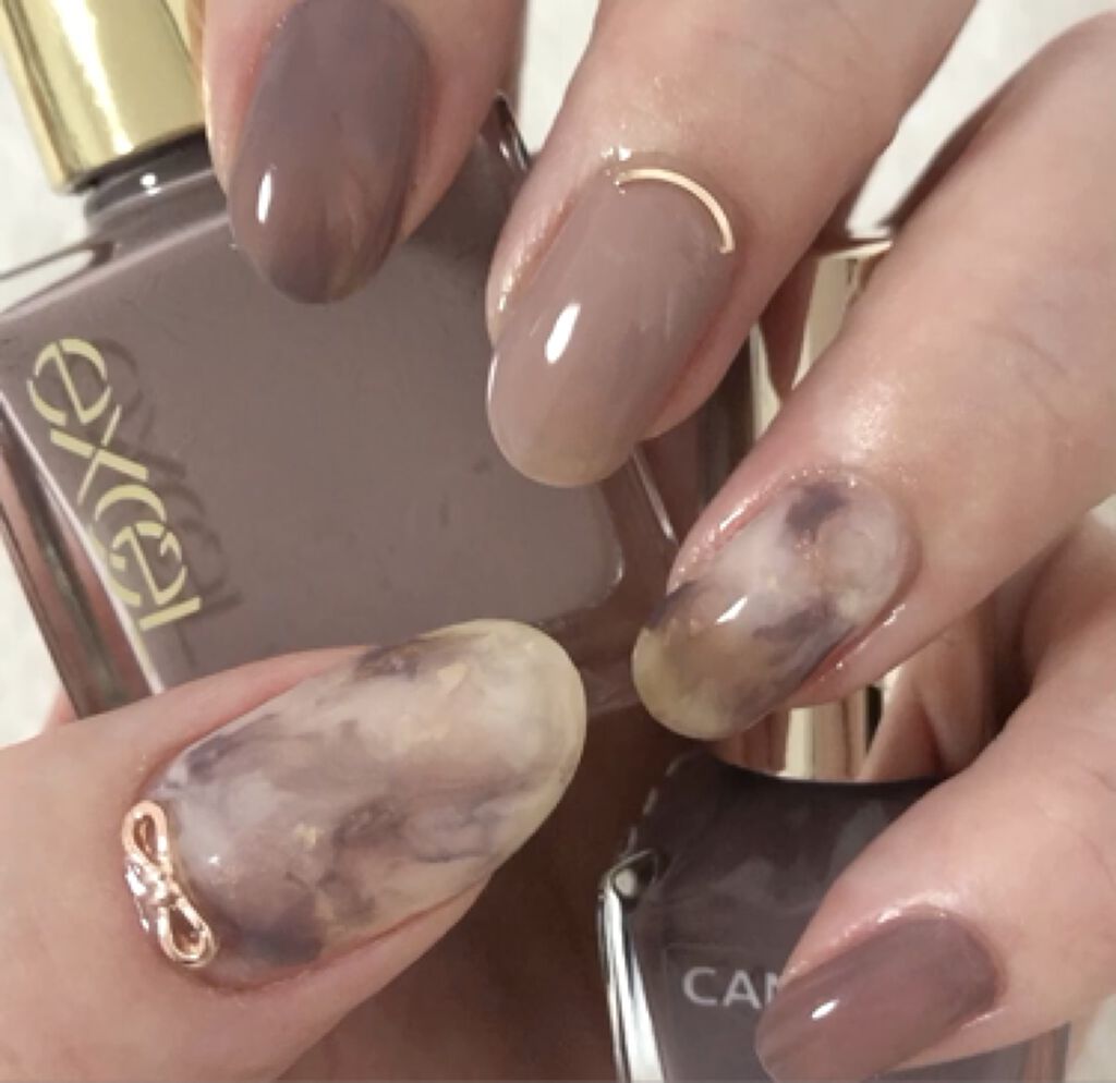 グロッシーコート/スキューズミー/オールインワンネイルを使ったクチコミ（1枚目）