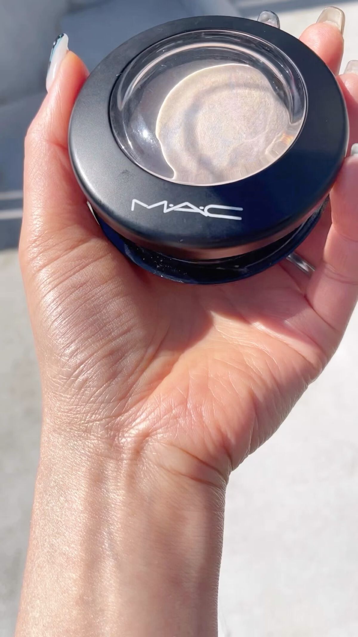 M·A·C ミネラライズ スキンフィニッシュ/M・A・C/パウダーハイライトの人気ショート動画