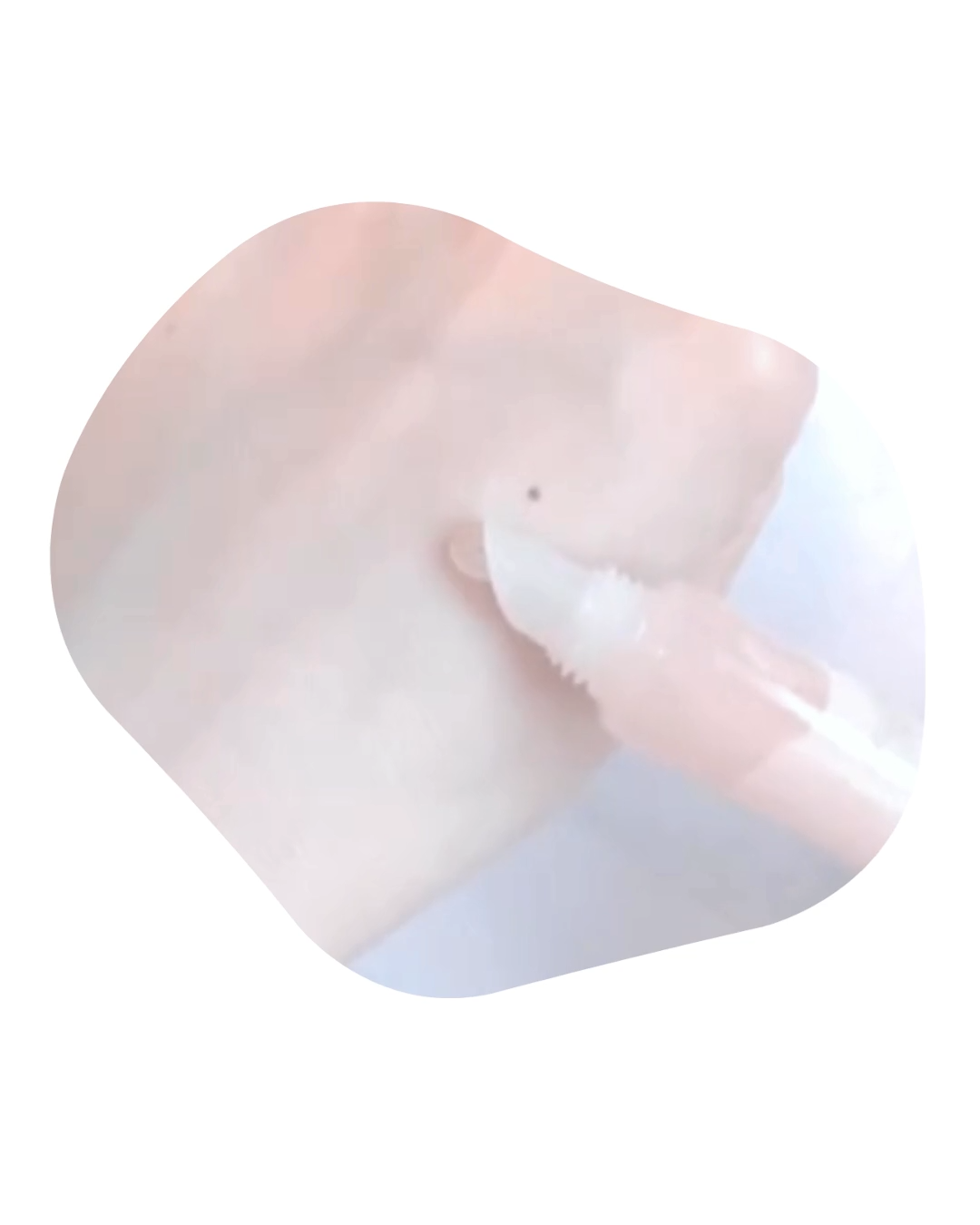 Upt GLOSSY LIP SERUM /Upt/リップケアを使ったクチコミ（2枚目）