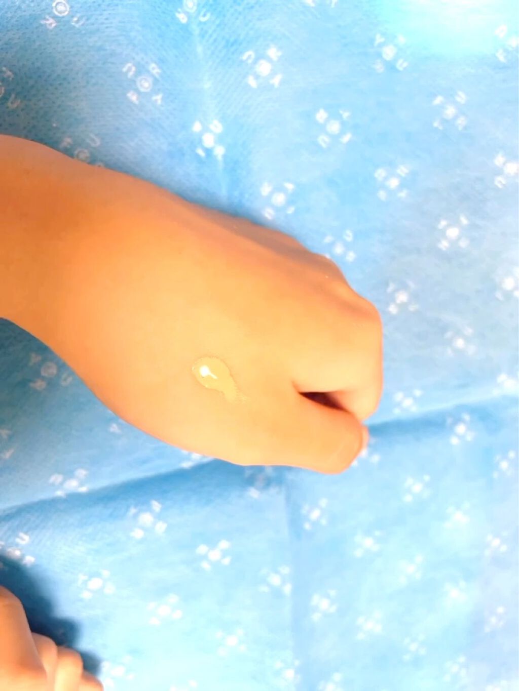 カラーフィルタージュレ/ettusais/クリーム・エマルジョンファンデーションの動画クチコミ2つ目