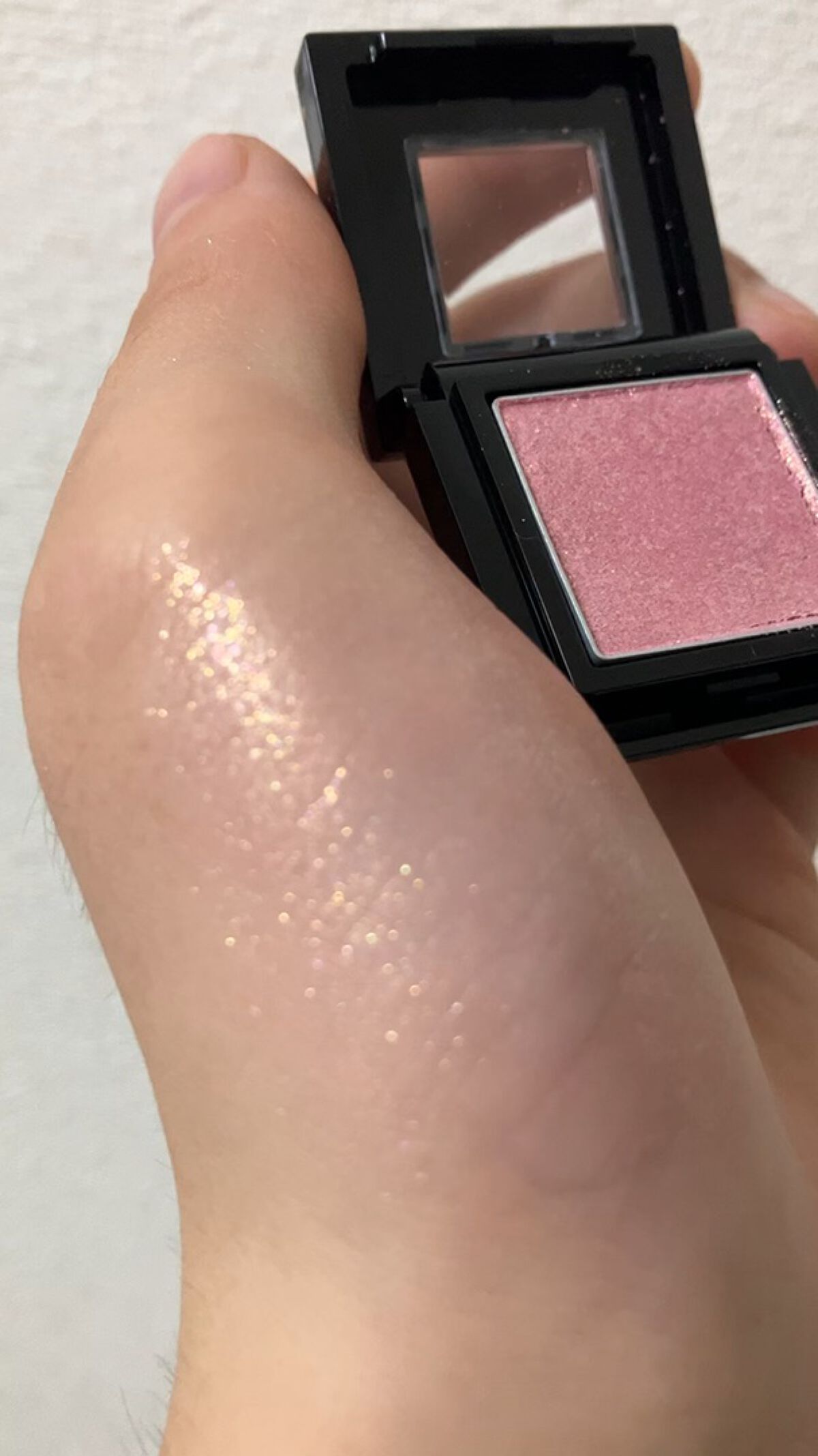 ヴィセ アヴァン シングルアイカラー/Visée/単色アイシャドウを使ったクチコミ（1枚目）