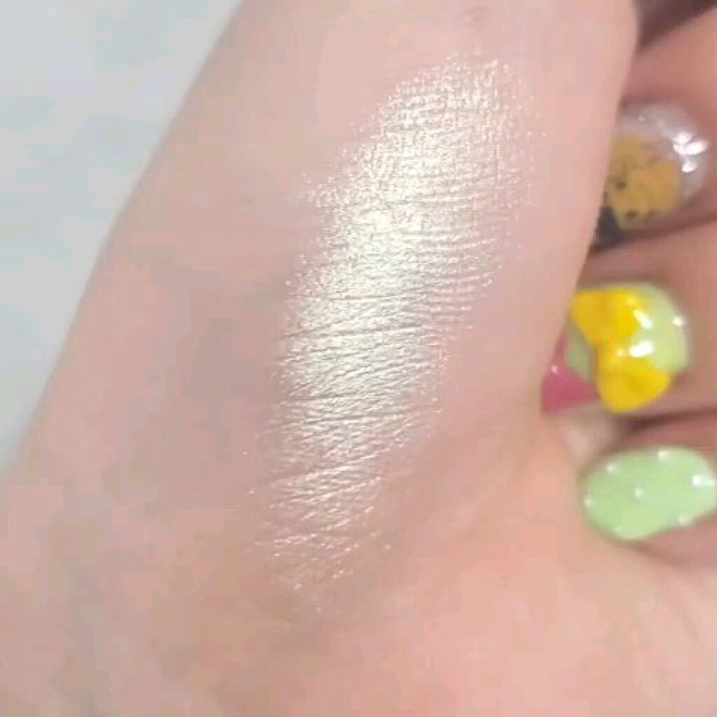 ダイヤモンドライト マルチユース ハイライター/Too Faced/パウダーハイライトを使ったクチコミ（3枚目）