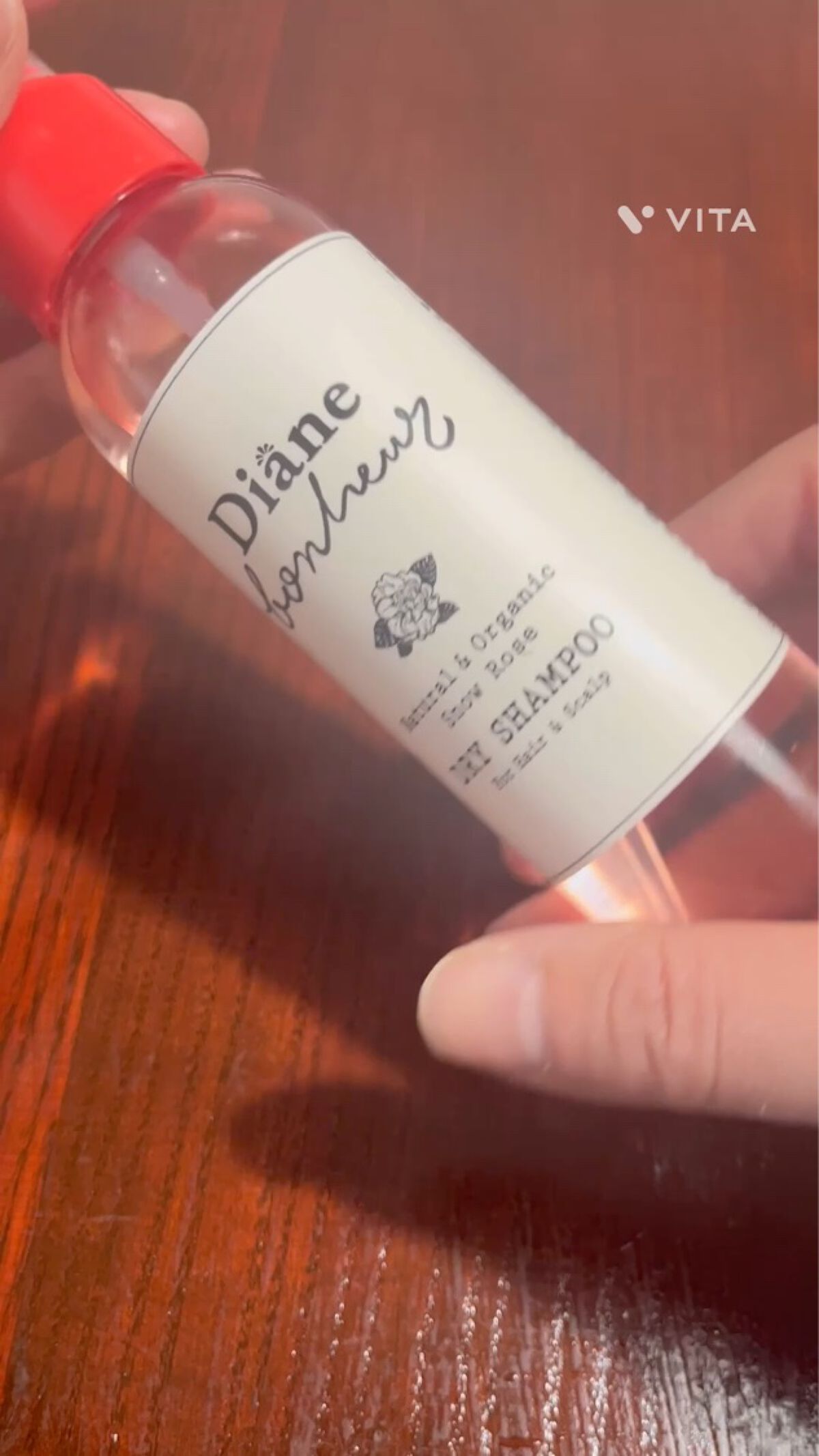 ダイアンボヌール ドライシャンプー スノーローズ/ダイアン/ドライシャンプーの動画クチコミ2つ目