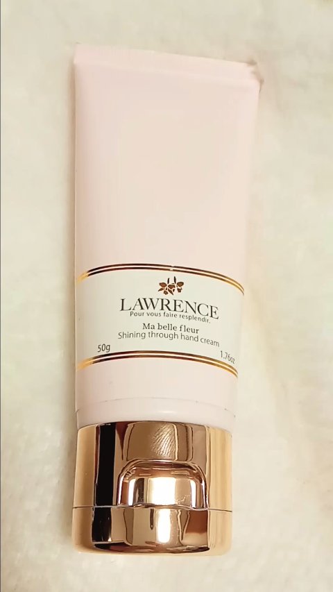 ロウレンス シャイニングスルーハンドクリーム マベルフルール/ロウレンス /ハンドクリームの動画クチコミ1つ目