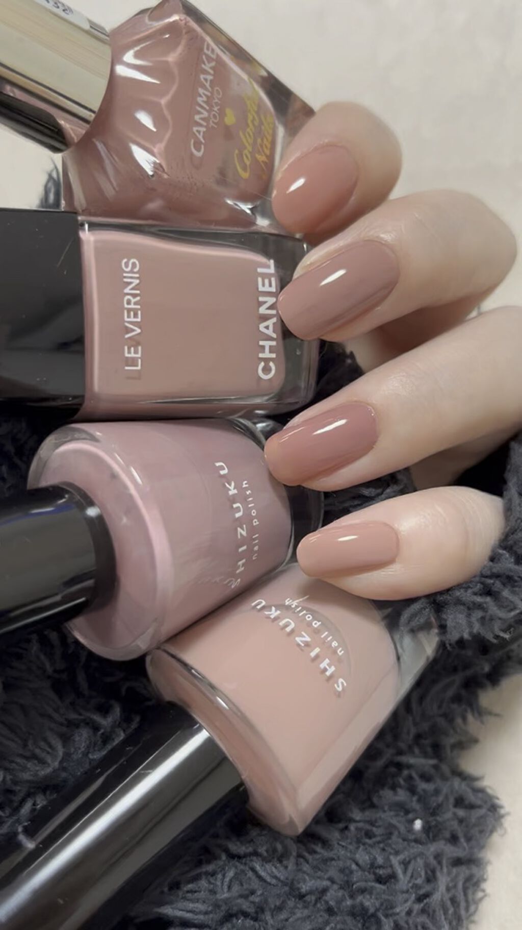 しずく ネイルポリッシュ/キャンドゥ/マニキュアの人気ショート動画