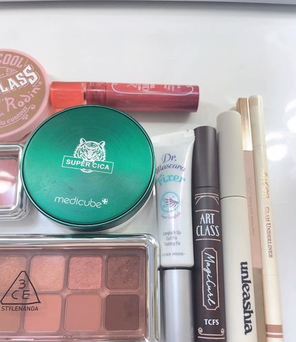 スーパーシカクッション/MEDICUBE/クッションファンデーションの人気ショート動画