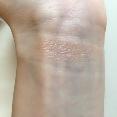 キャンドルグロウ パーフェクティングパウダー/ローラ メルシエ/プレストパウダーの動画クチコミ1つ目