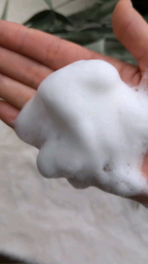 弱酸性クレンジングジェルフォーム/Dr.G/その他洗顔料を使ったクチコミ（3枚目）