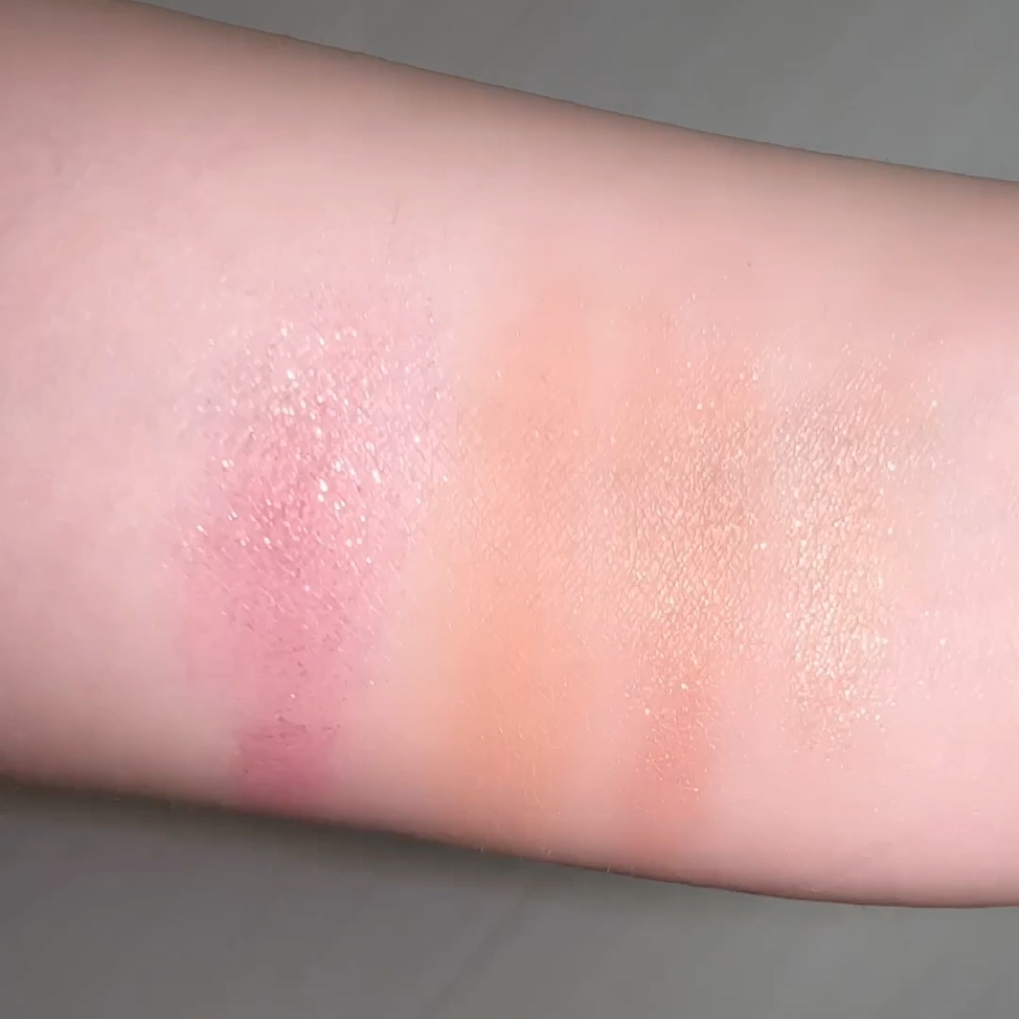 アイシャドウパレット/4U2/アイシャドウパレットを使ったクチコミ（3枚目）