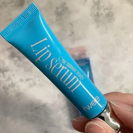 フィー ワンミニッツレディ リップセラム/fwee/リップ美容液の人気ショート動画