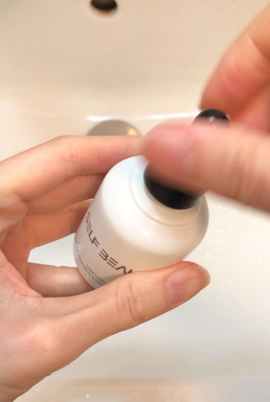 ユニコーン ポア コントロールエッセンスプライマー/SELF BEAUTY/美容液の動画クチコミ1つ目