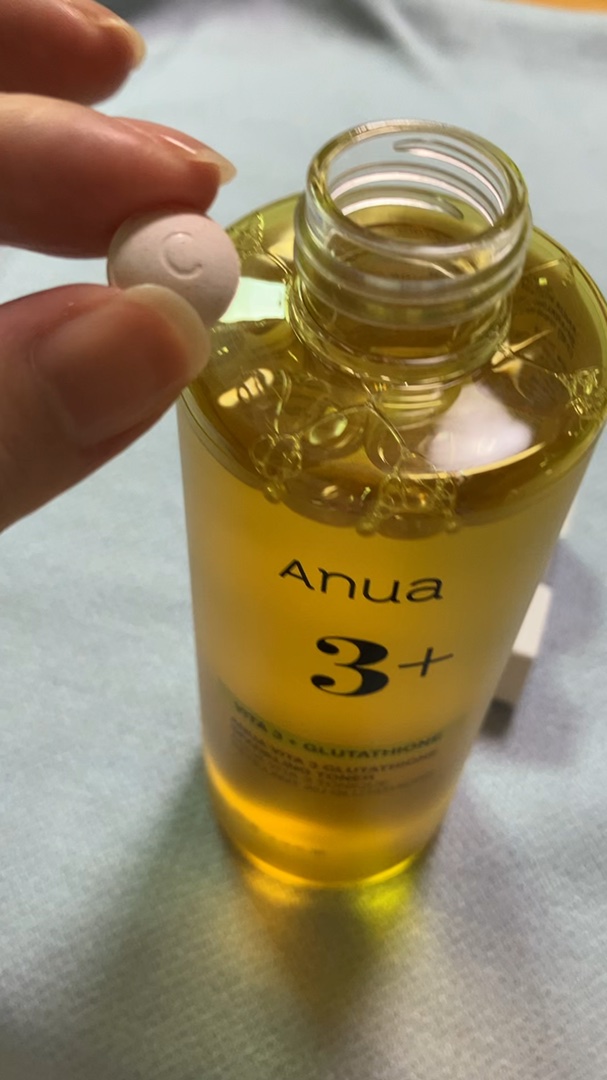 ビタミン3グルタチオンスパークリングトナー/Anua/化粧水の動画クチコミ1つ目