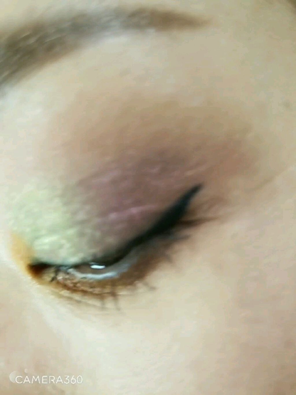  トリクロームパレット/Natasha Denona/アイシャドウパレットの動画クチコミ3つ目