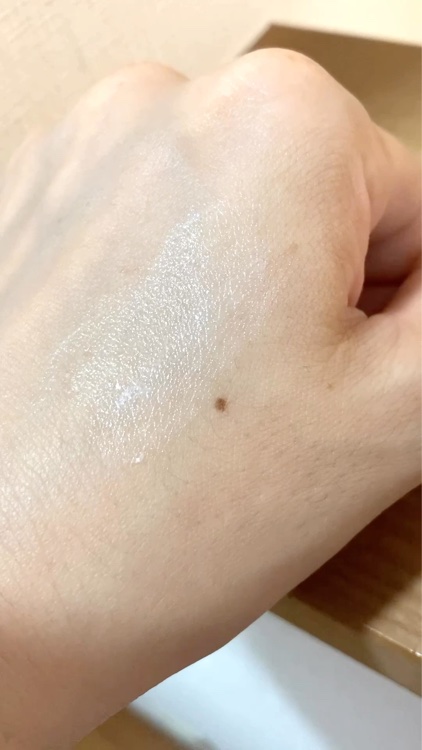 moisturizing sunscreen lip balm/Alba Botanica/リップバームの動画クチコミ1つ目