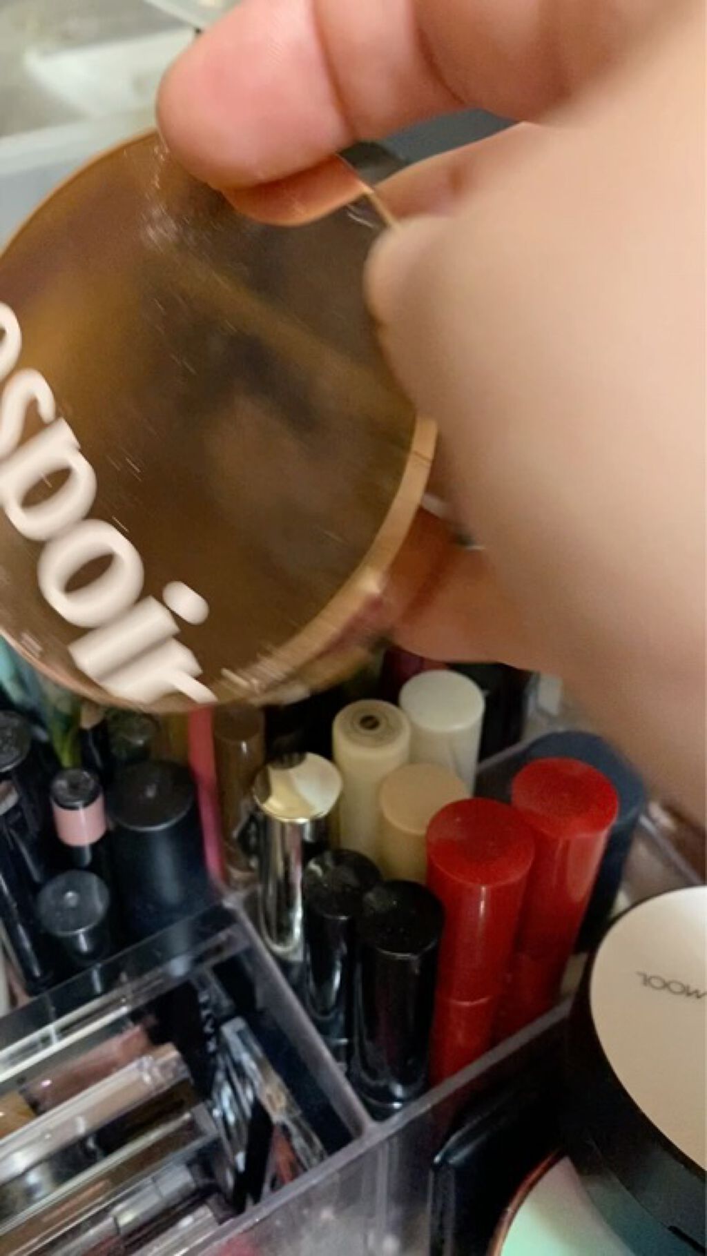 フィークッションガラス 02 ヌードガラス/fwee/クッションファンデーションを使ったクチコミ（2枚目）