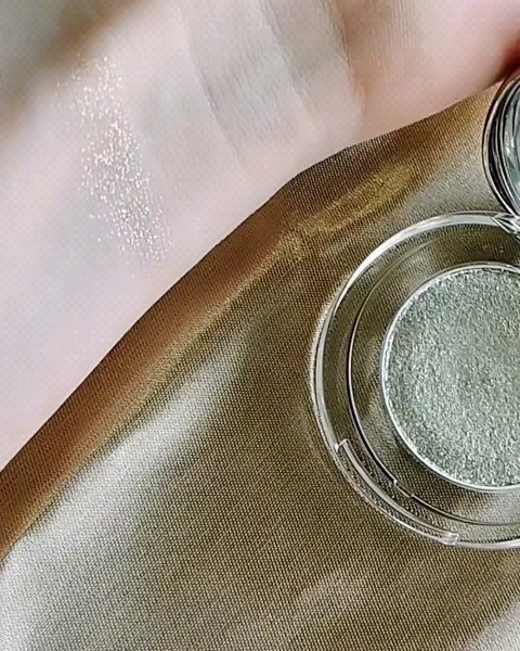 ダズリング ジェム/DECORTÉ/単色アイシャドウを使ったクチコミ（2枚目）