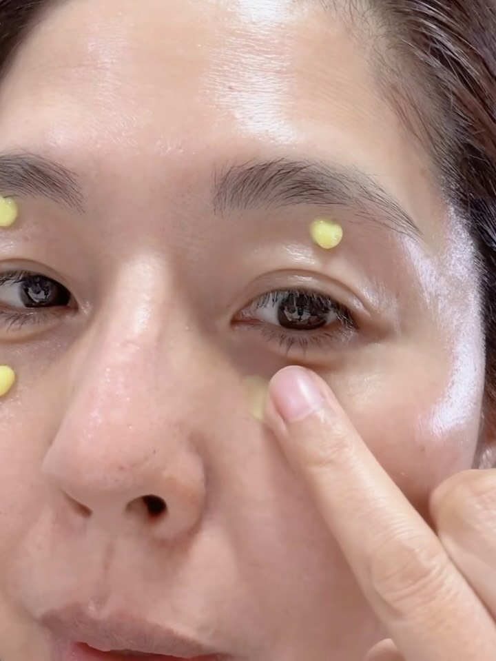 バクチオール デュアルビタ アイクリーム/HERbloom/アイケア・アイクリームを使ったクチコミ（3枚目）