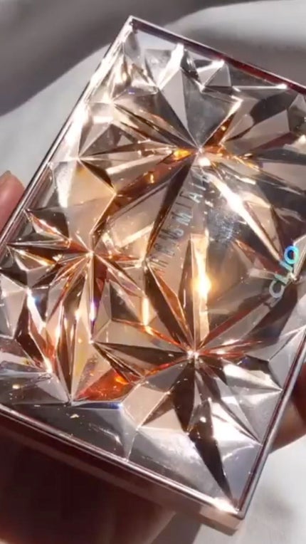 プリズム エアー アイ パレット/CLIO/アイシャドウパレットの人気ショート動画