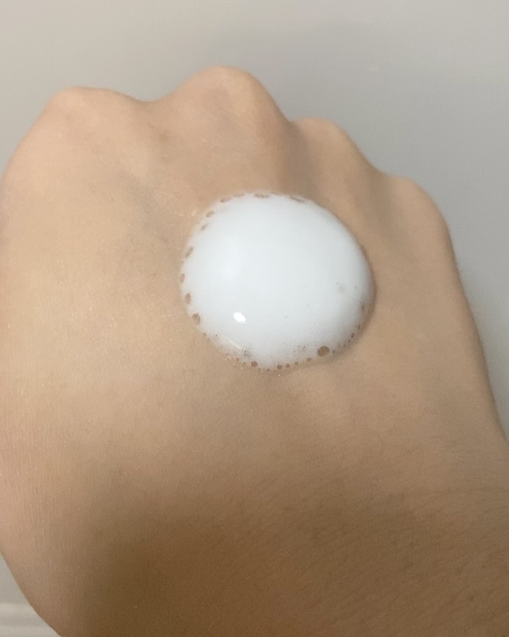 炭酸ムースセラム/chant a charm /美容液の動画クチコミ4つ目