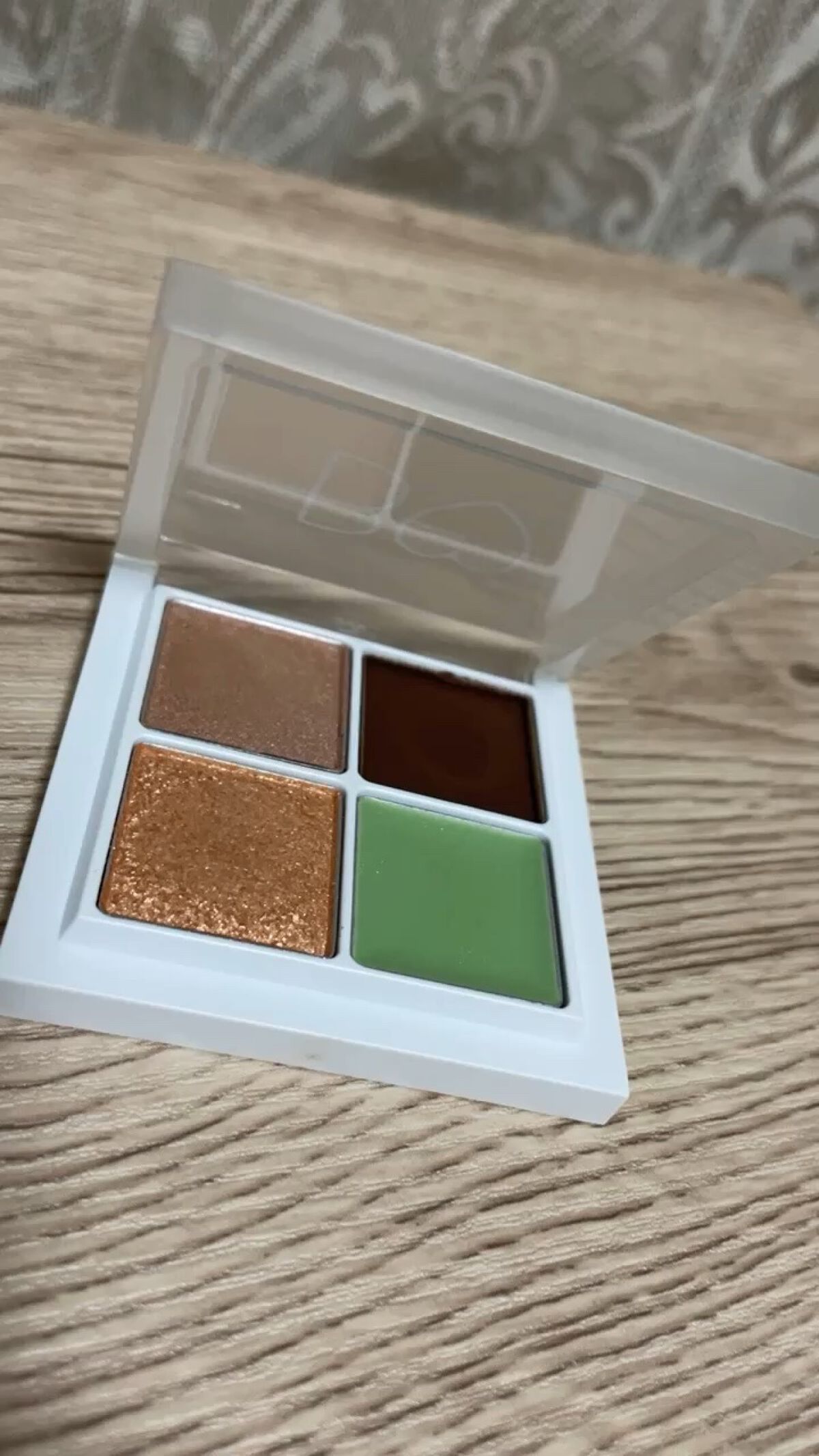 THE アイパレR/b idol/アイシャドウパレットを使ったクチコミ（1枚目）