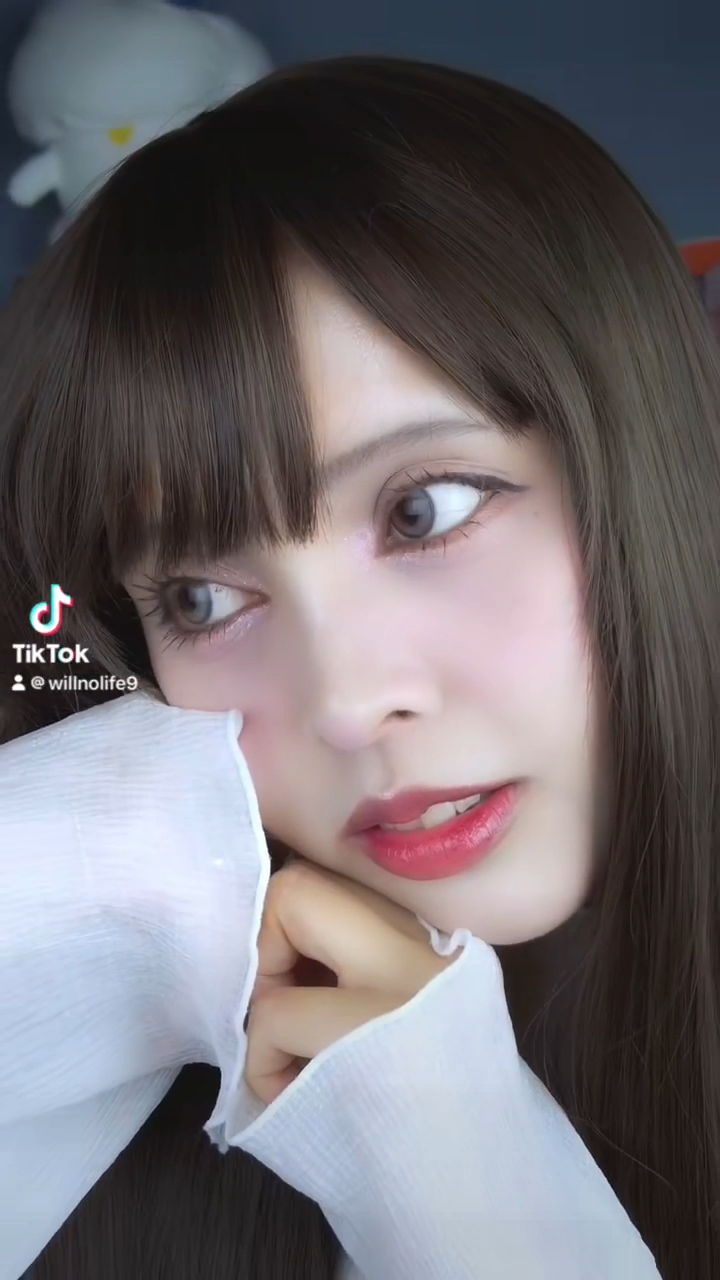 カバーリシャス アルティメット ホワイトクッション/BANILA CO/クッションファンデーションの動画クチコミ5つ目