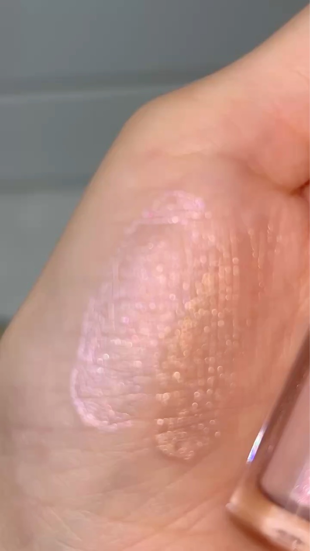 ミネラルマルチパウダー/エトヴォス/単色アイシャドウを使ったクチコミ（3枚目）