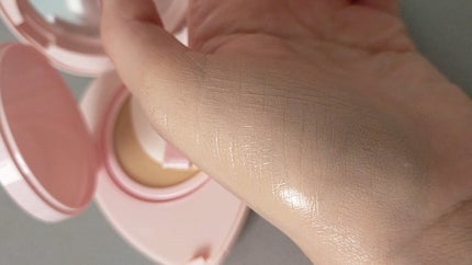 トワタッチ ハートクッション グロウメッシュ/troistouch/クッションファンデーションの人気ショート動画