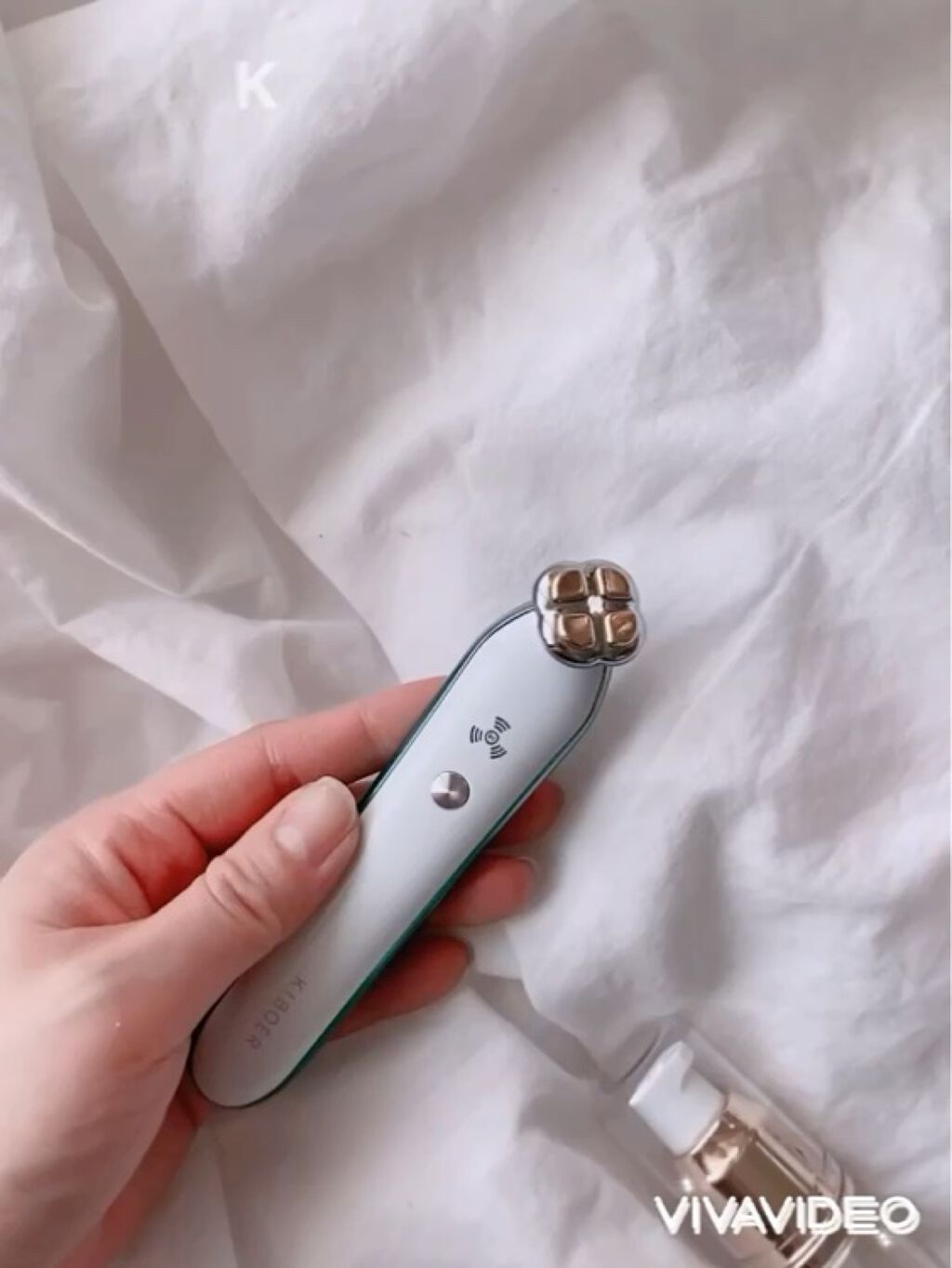 RF目元専用美顔器/Kiboer/美顔器・マッサージの動画クチコミ5つ目