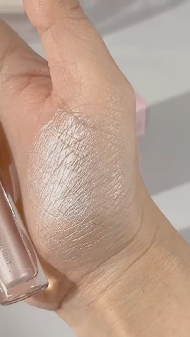 シャインリキッドハイライター/muice/リキッドハイライトの動画クチコミ5つ目