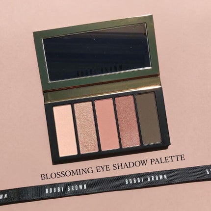 ペタル ウォッシュ アイシャドウ パレット /BOBBI BROWN/アイシャドウパレットの人気ショート動画