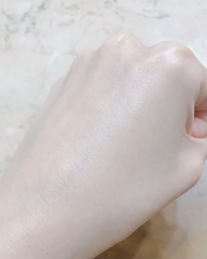  グローオンオ​​イルボリュームベース/ETUDE/化粧下地の動画クチコミ3つ目