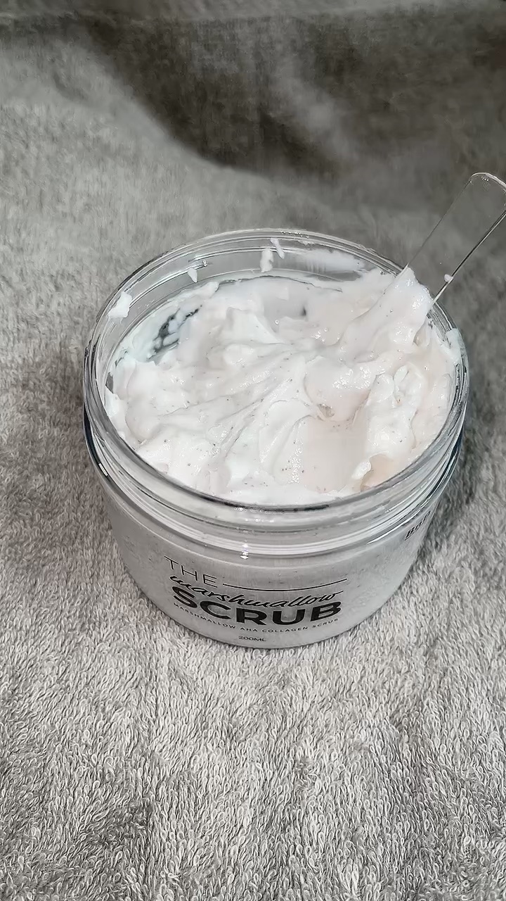 BnD マシュマロ コラーゲン AHA スクラブ /BnD/ボディスクラブを使ったクチコミ（1枚目）