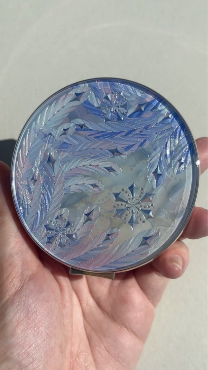 スノービューティー　ブライトニング スキンケアパウダーA 2025/スノービューティー/プレストパウダーの動画クチコミ5つ目