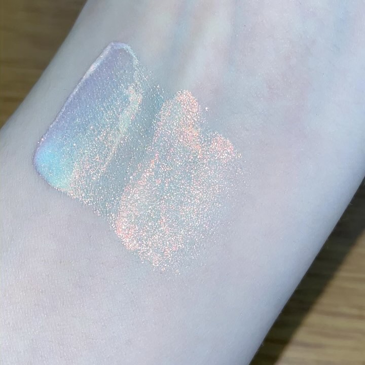 FlowerKnows(フラワーノーズ)フェアリーテイルズコレクションリキッドハイライター/FlowerKnows/リキッドハイライトを使ったクチコミ（3枚目）