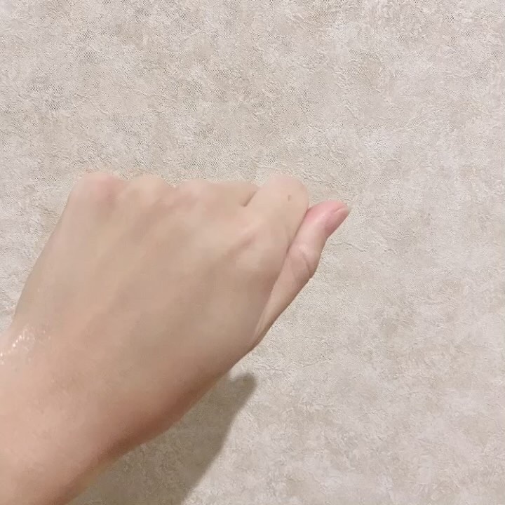 ボディクリームスクラブ/アクアビューティー/ボディスクラブの動画クチコミ1つ目