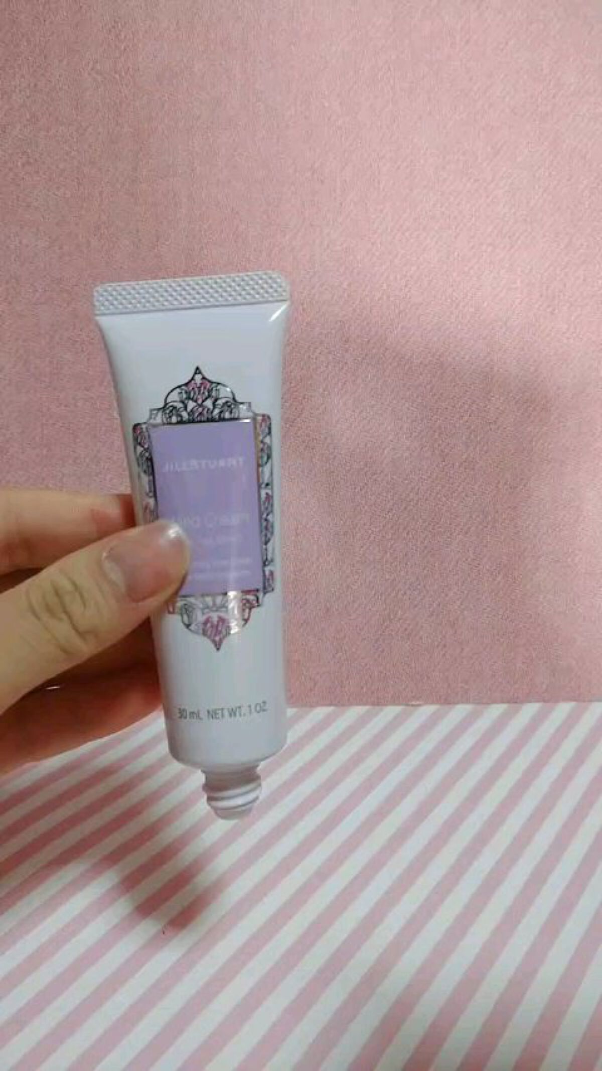 ハンドクリーム ミルクティーブレンド/JILL STUART/ハンドクリームの動画クチコミ1つ目