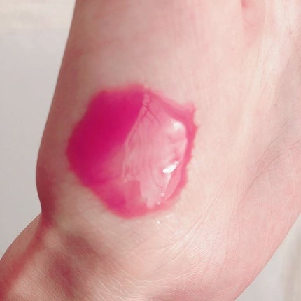 すっぴんリップエッセンス/クラブ/リップ美容液を使ったクチコミ(2枚目)