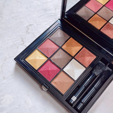 ル・ヌフ・ジバンシイ/GIVENCHY/アイシャドウパレットの人気ショート動画