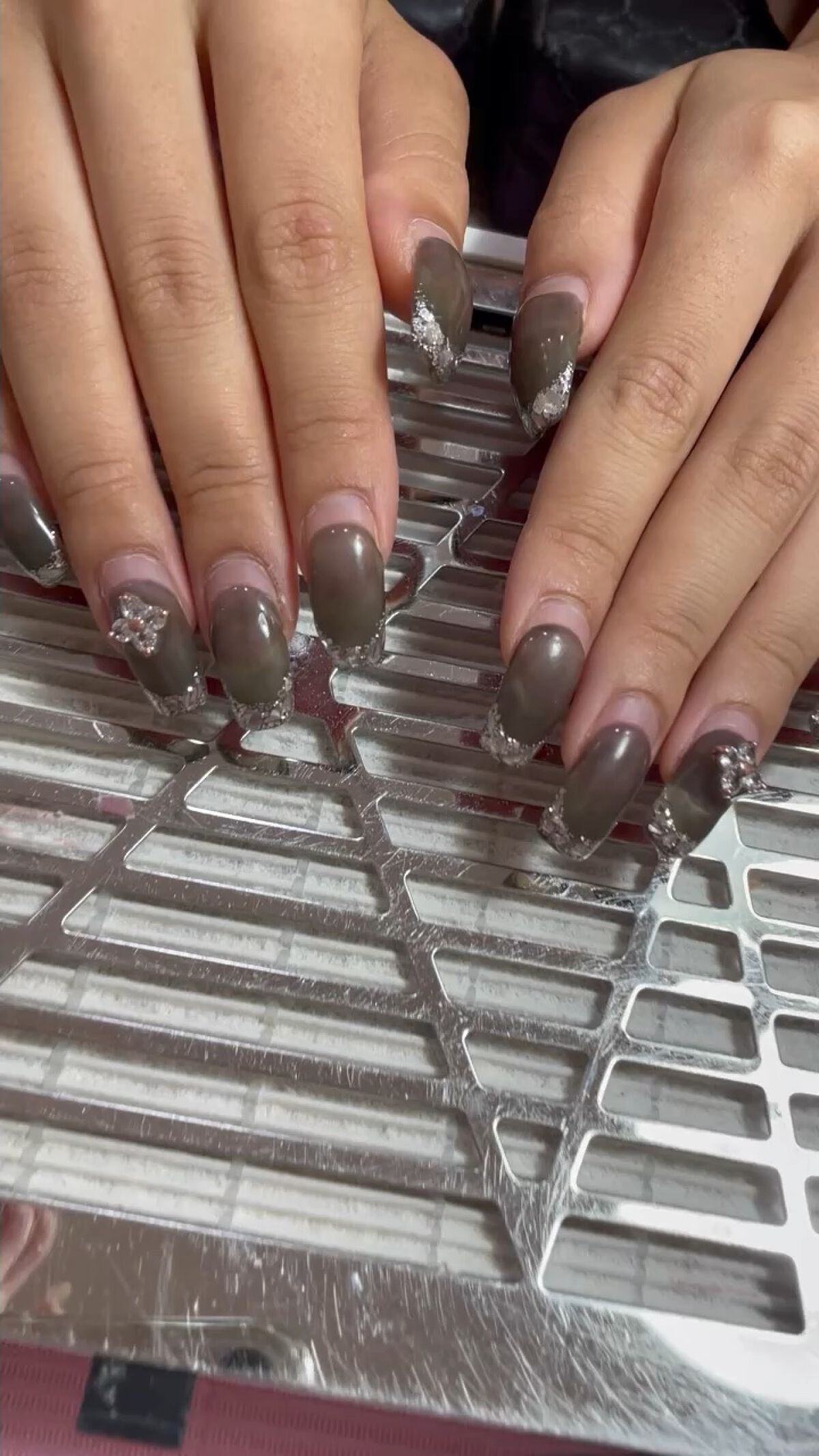 #ハートネイル,#韓国ネイル,#ポップネイル,#ラメネイルのネイルデザイン