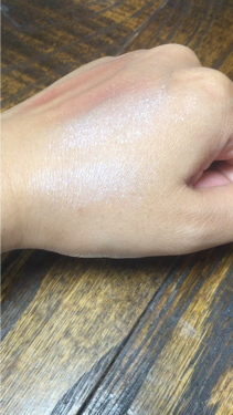 ブライトアップアイシャドウ/media/単色アイシャドウを使ったクチコミ（3枚目）