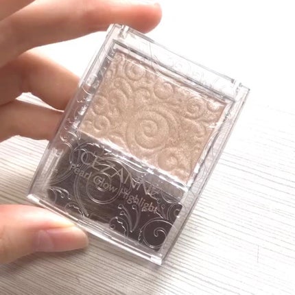 パールグロウハイライト/CEZANNE/パウダーハイライトの人気ショート動画