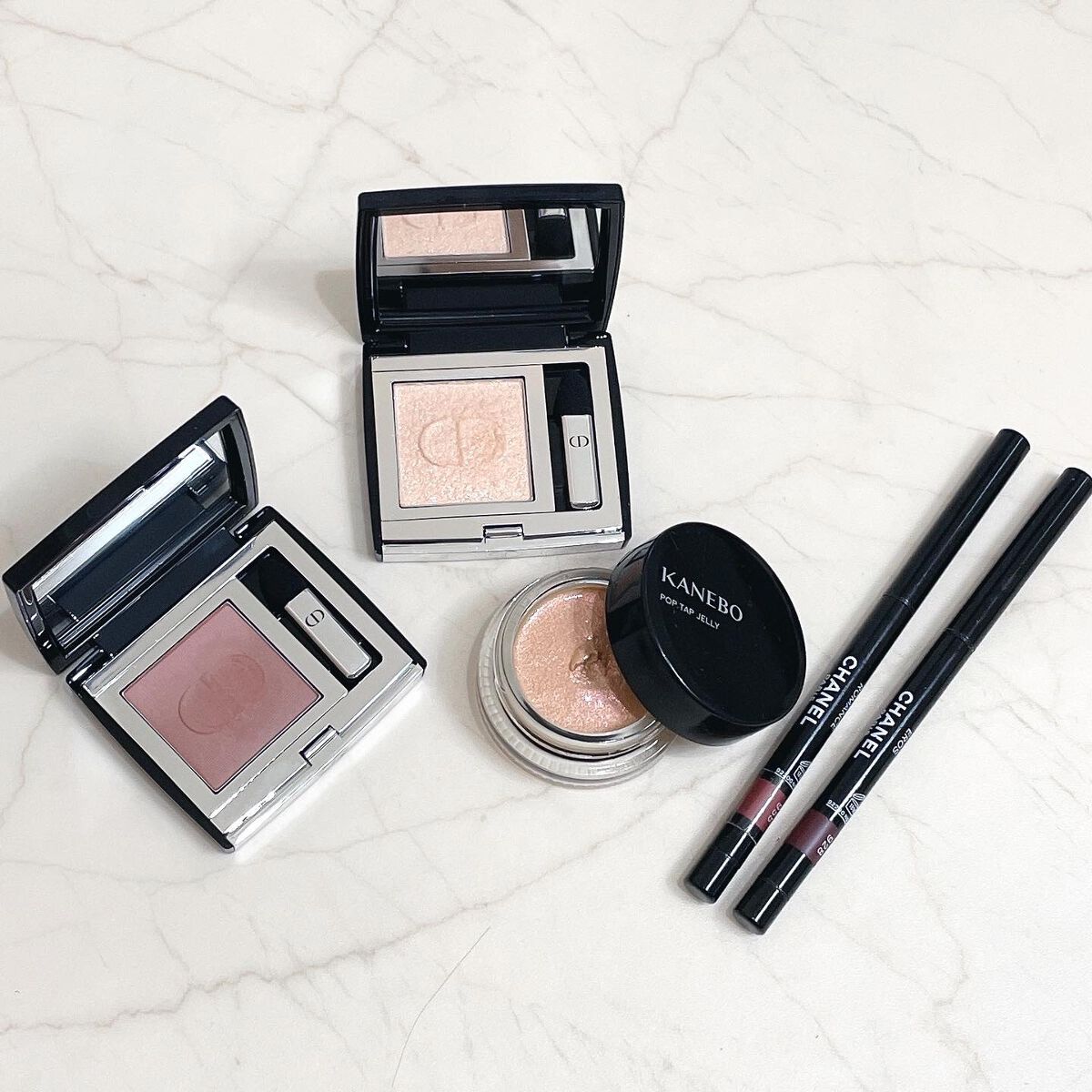 ポップタップジェリー/KANEBO/ジェル・クリームチークの人気ショート動画