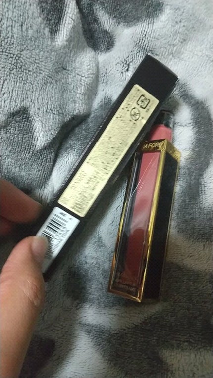 グロス リュクス/TOM FORD BEAUTY/リップグロスの人気ショート動画