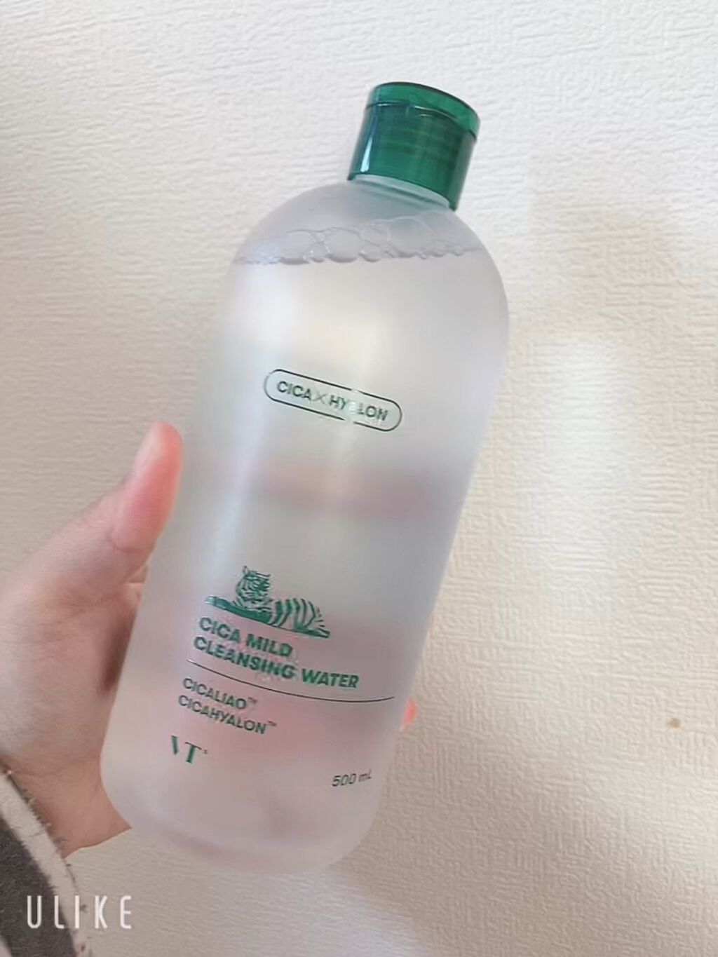 CICA マイルドクレンジングウォーター/VT/クレンジングウォーターの動画クチコミ2つ目