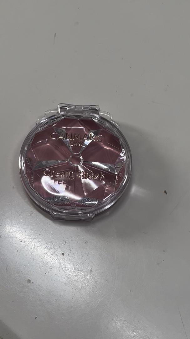 クリームチーク/キャンメイク/ジェル・クリームチークを使ったクチコミ（1枚目）