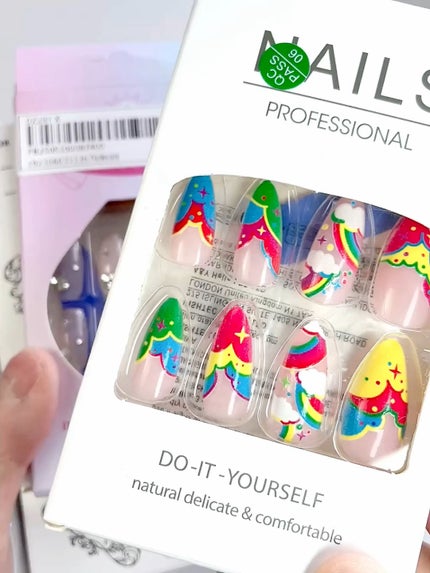 ネイルチップ/SHEIN/ネイルチップ・パーツの人気ショート動画