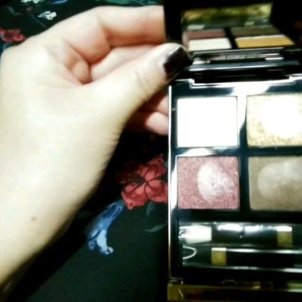 アイ カラー クォード/TOM FORD BEAUTY/アイシャドウパレットの人気ショート動画