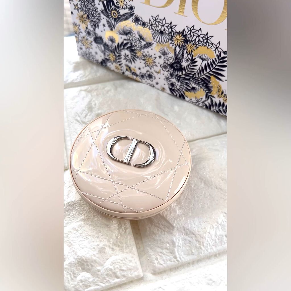 ディオールスキン フォーエヴァー クチュール ルミナイザー/Dior/プレストパウダーを使ったクチコミ（1枚目）