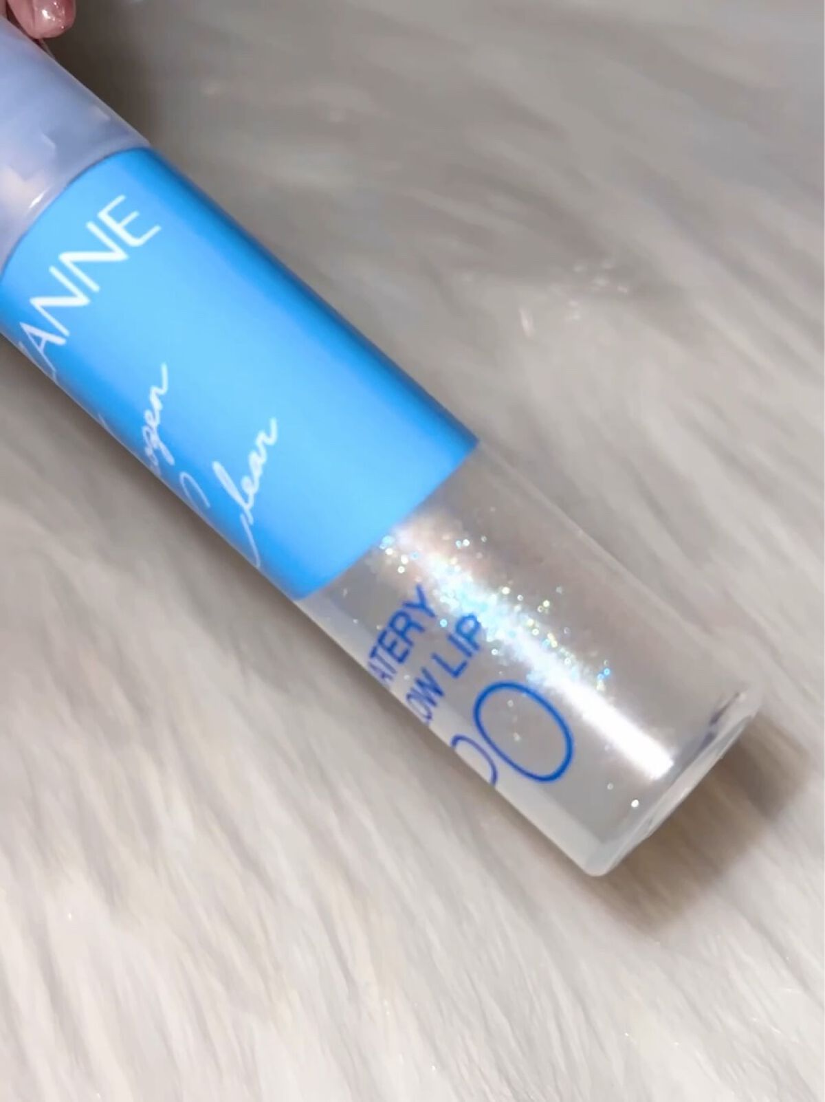 ウォータリーグロウリップ/CEZANNE/リップグロスを使ったクチコミ（1枚目）